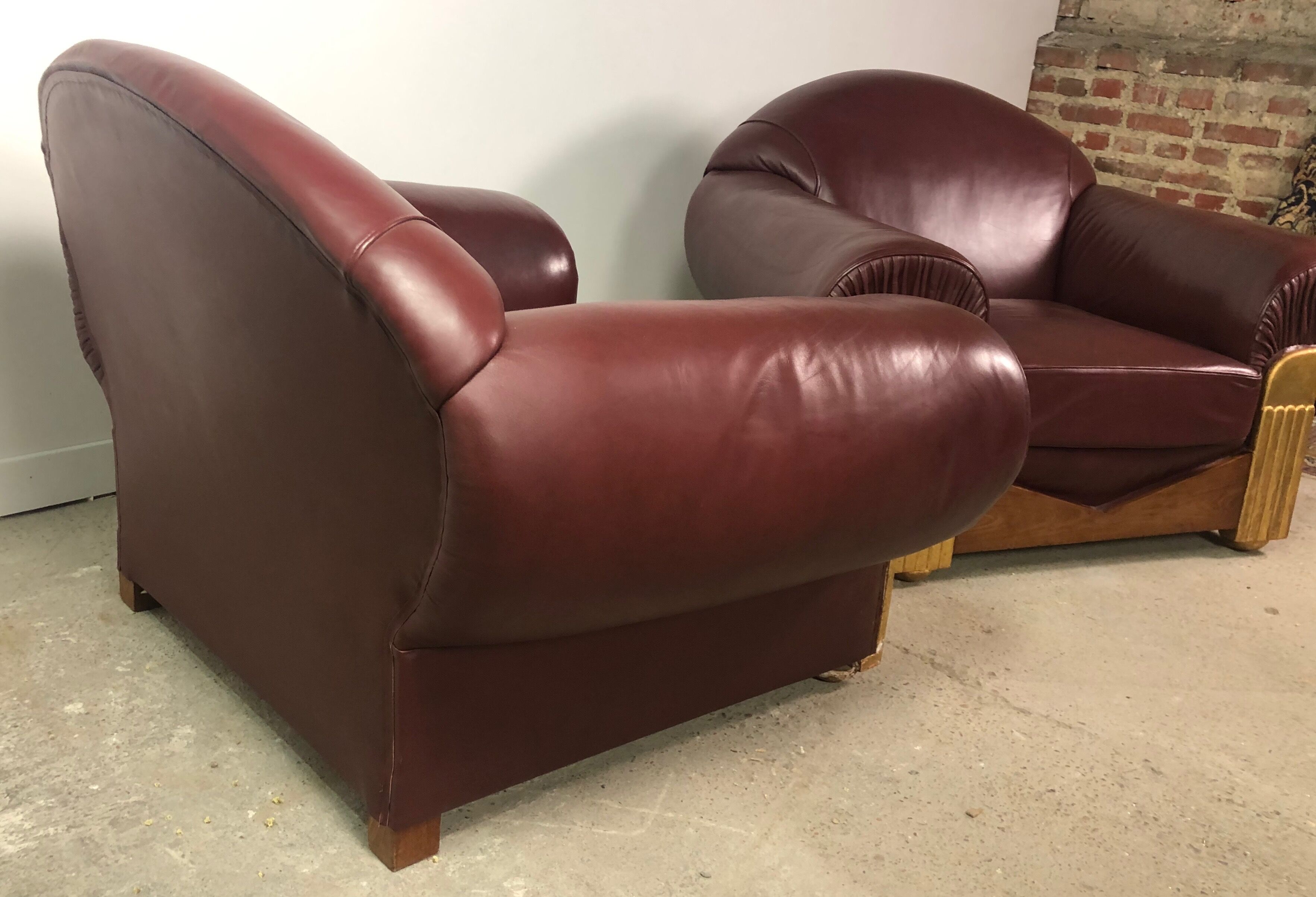 Armchairs (the pair) art deco style in wood and burgundy leather 1940