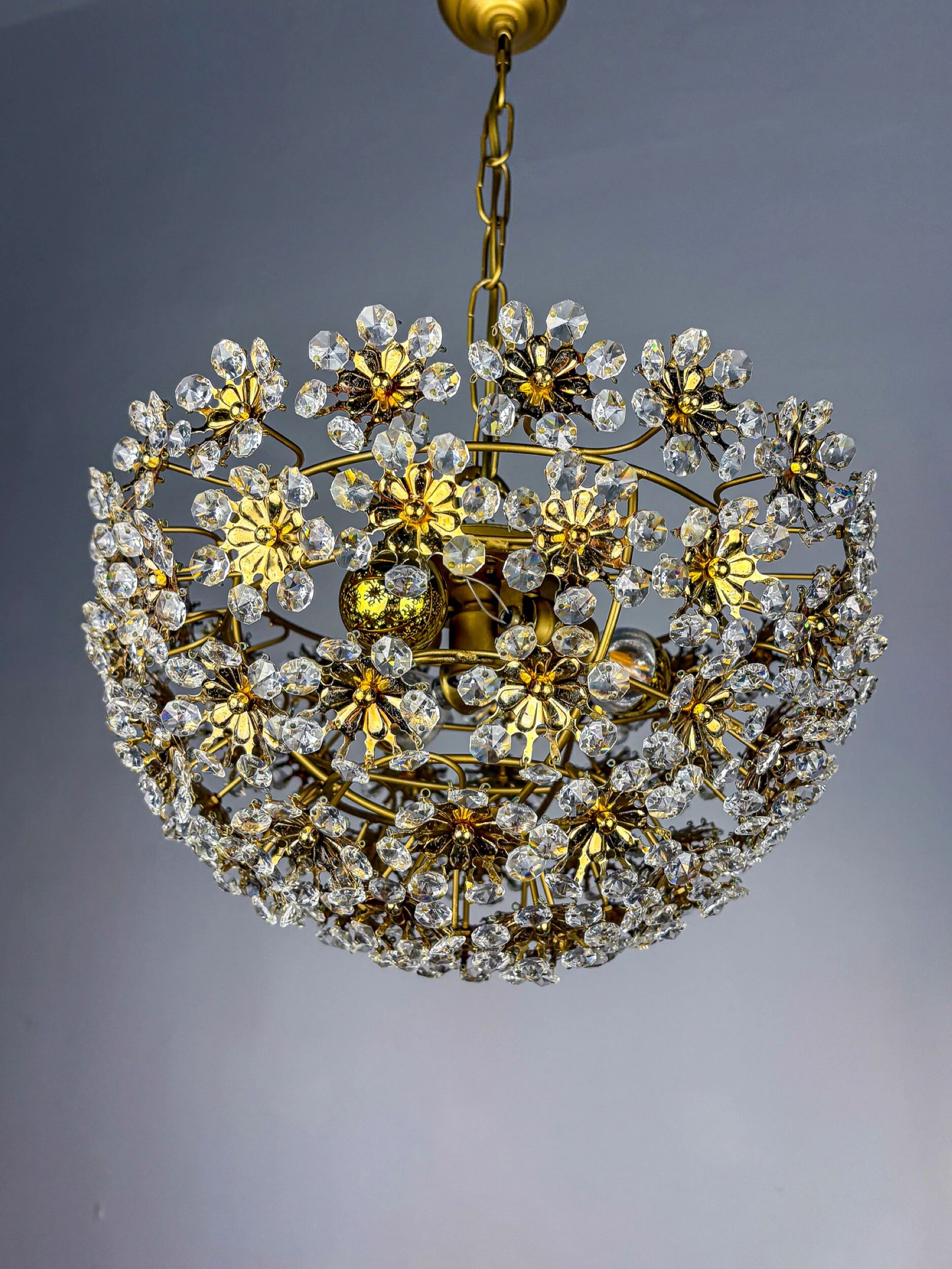 Bakalowits & Söhne floral crystal chandelier, Austria, 1970s