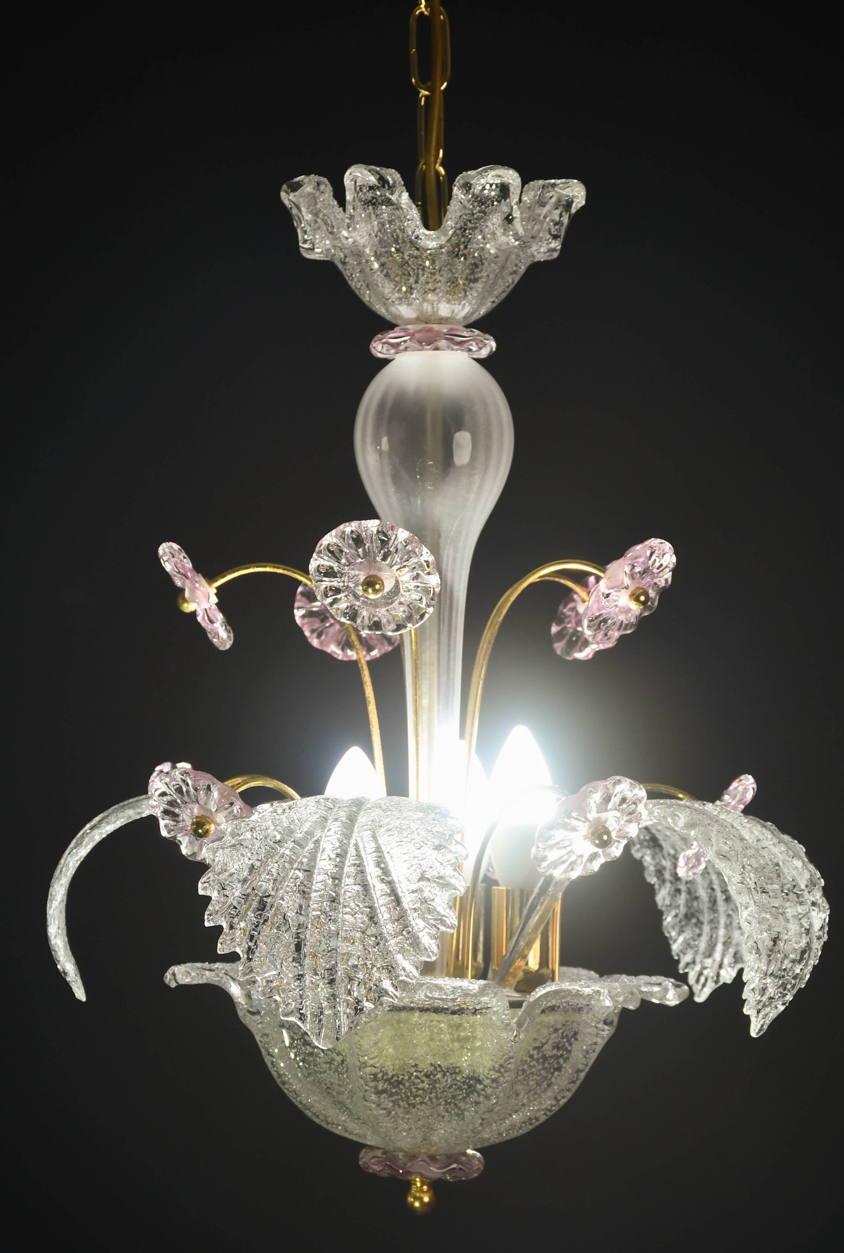 vintage Venetian chandelier, pink flower Murano glass, 1970s