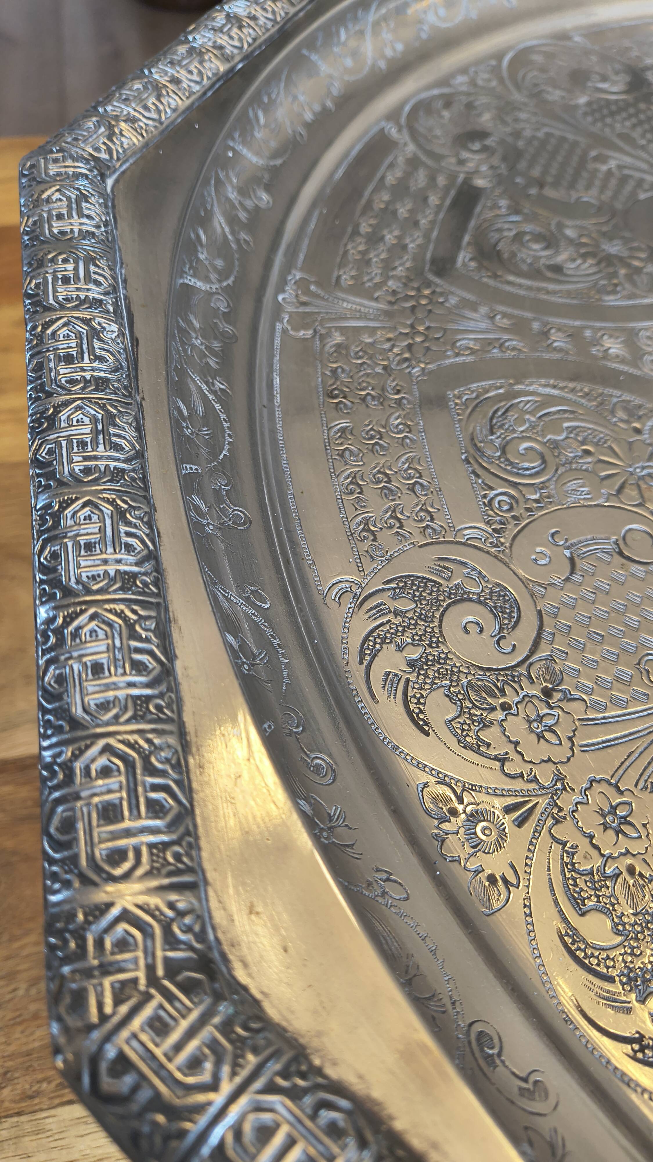 Vintage oriental silver-plated tea tray – Ø 60 cm
