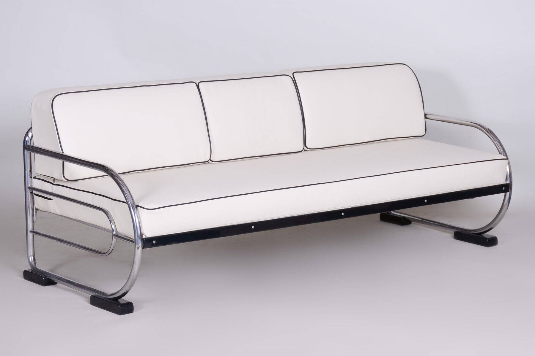 Bauhaus Sofa in Chrome, Steel, Leather by R. Slezák for Slezak Factories, Czech, 1930s