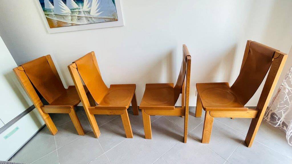 Chaises en orme massif et cuir , Luigi Gorgoni , roche bobois