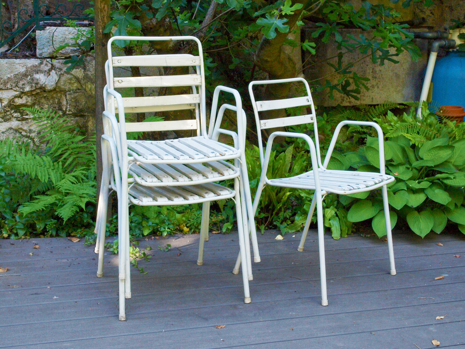 Suite of 4 Emu garden chairs