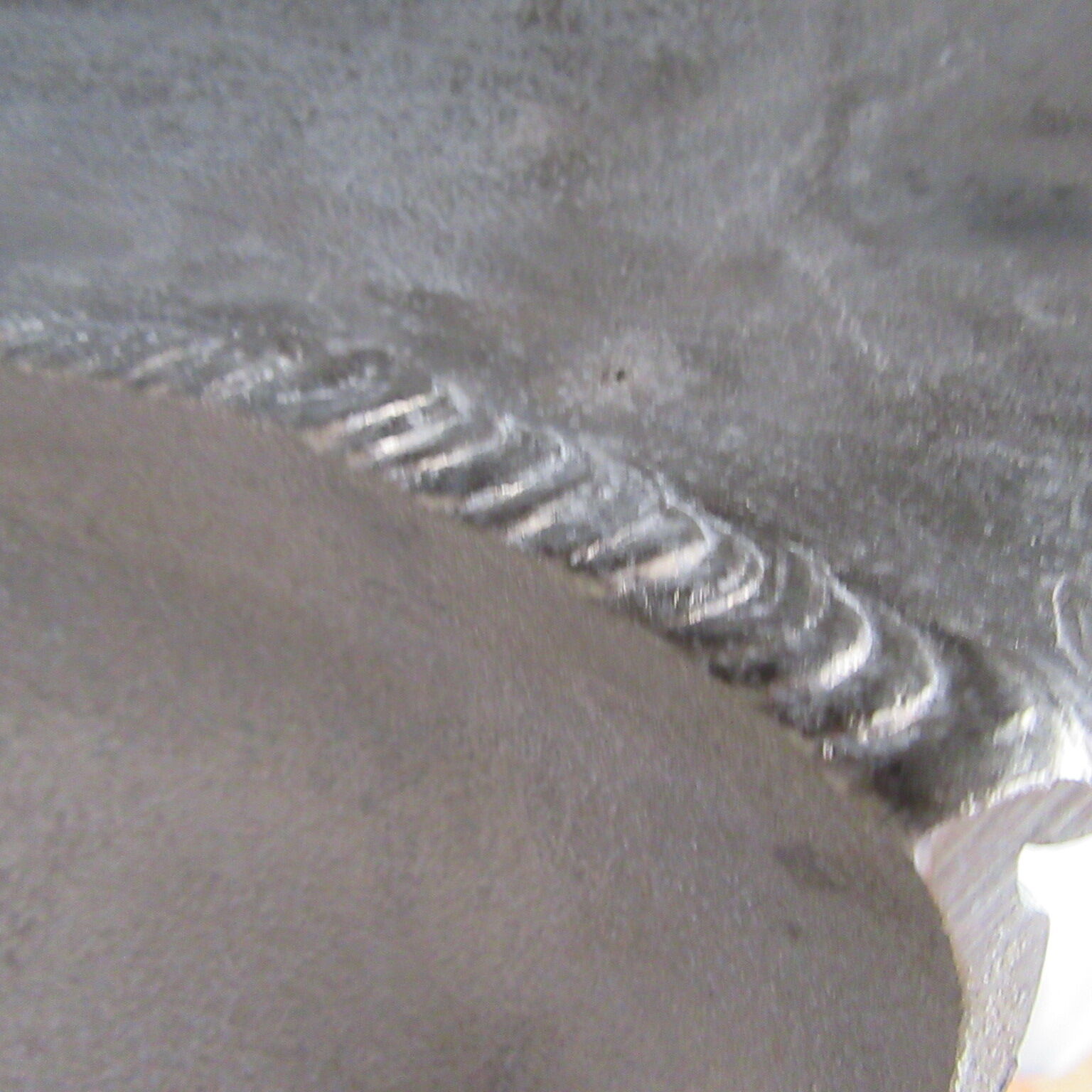 Modern aluminum cast-iron wall shelf