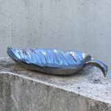 Leaf-shaped dish