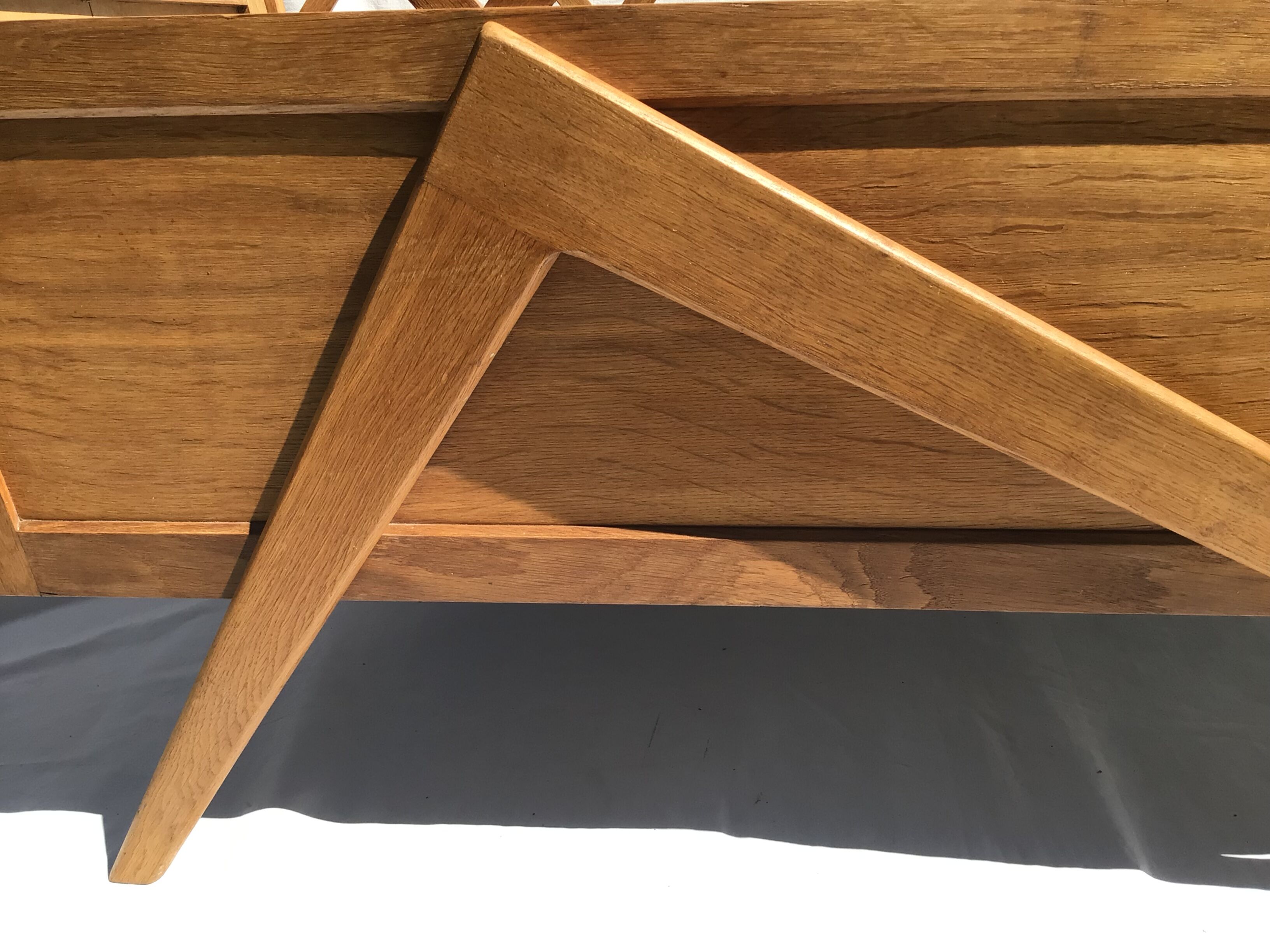 Child bed solid wood spindle feet 60's crosses