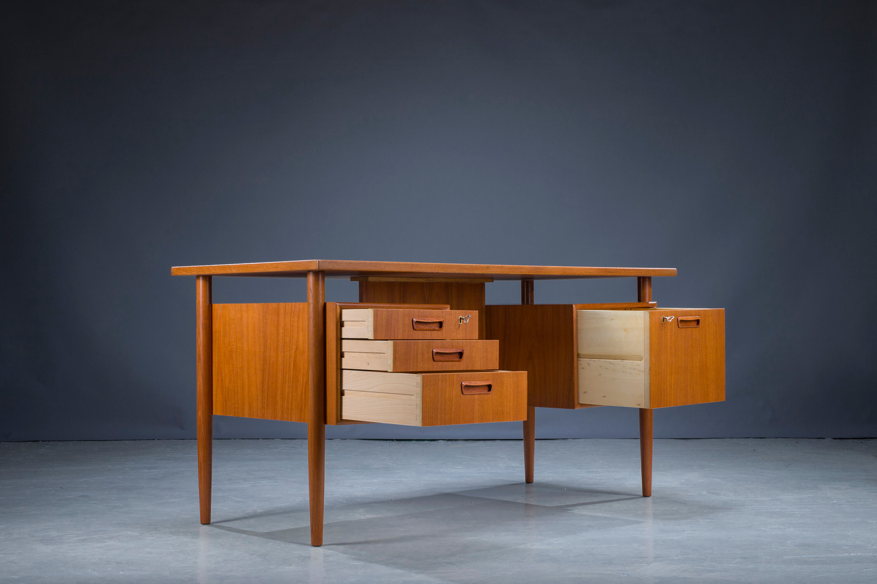 Mid-century Danish teak desk by HP Hansen, 1960s