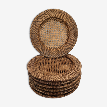 Set of 7 presentation plates in wicker rattan cannage