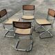 Suite de quatre chaises tubulaires vintage Italie Style Bauhaus Marcel Breuer Vers 1970