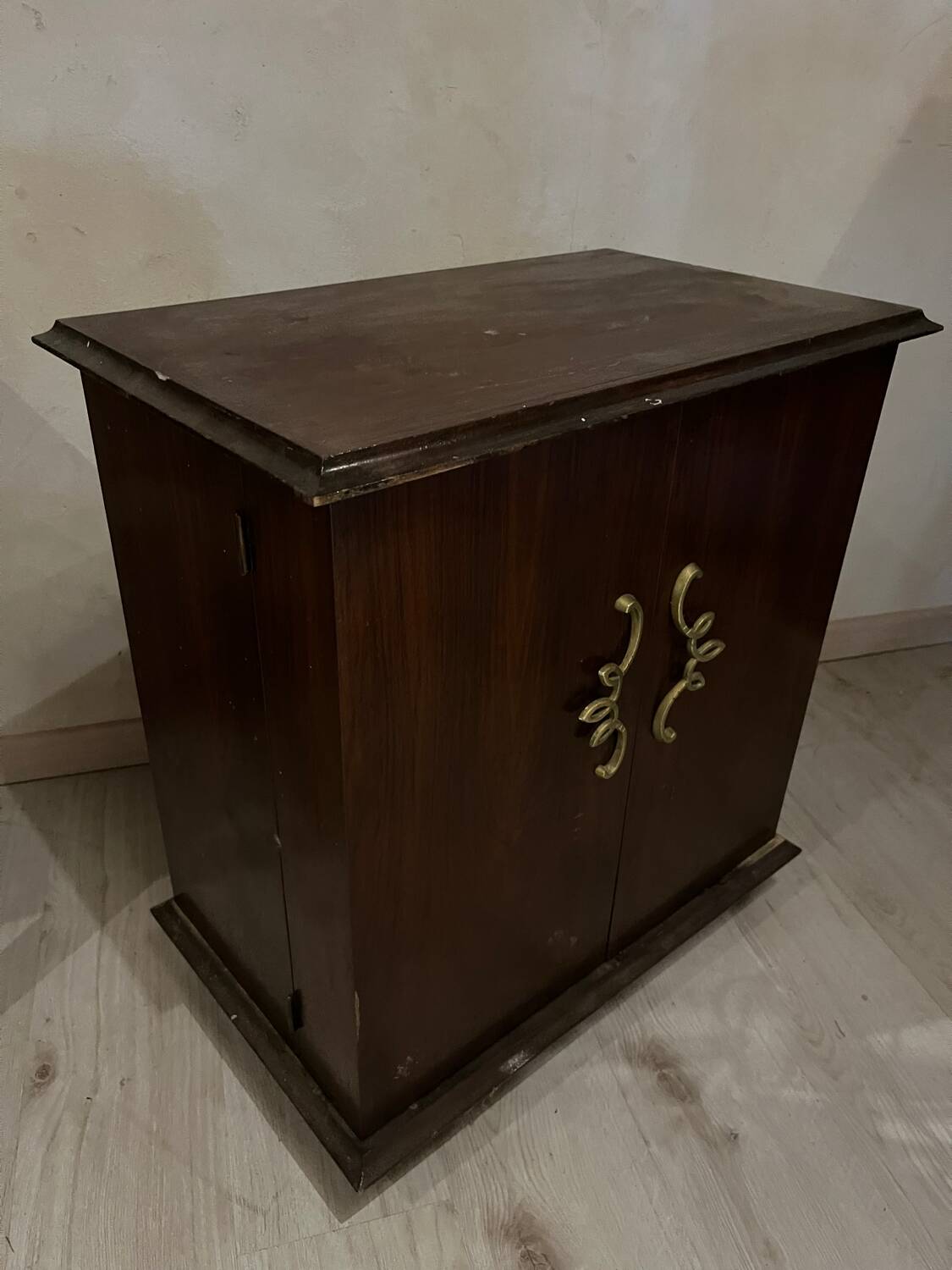 Small vintage piece of furniture or mini bar 1960/70