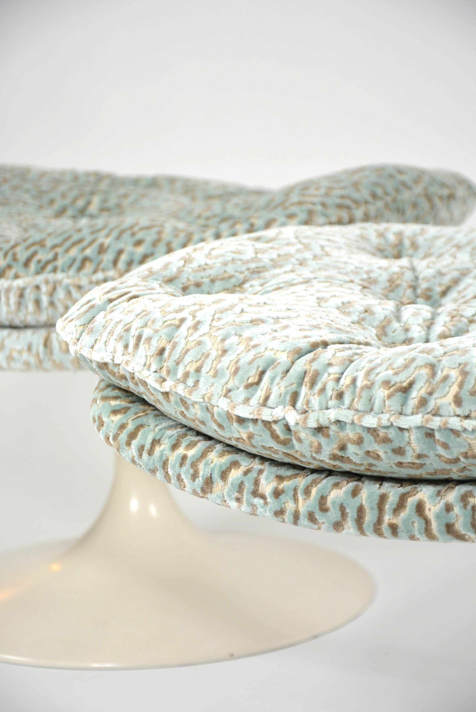 Ottomans Geoffrey Harcourt leopard fabric