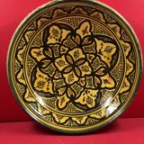 Grand et beau plat creux ancien Maghreb Signature à identifier SAFI? 37 cm