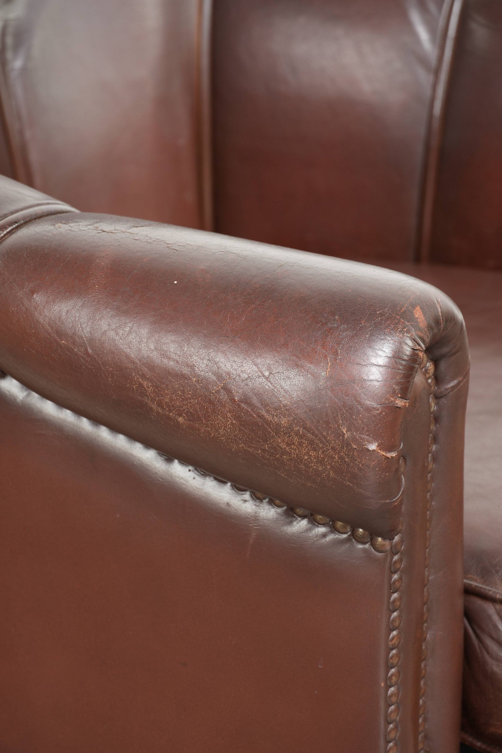 Charming sheepskin armchair with beautiful colours and nice details