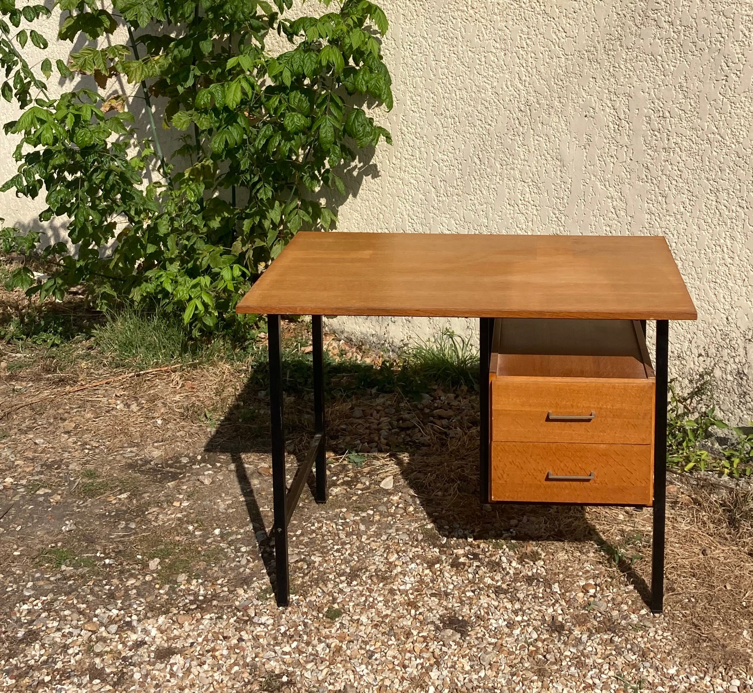 Bureau années 60