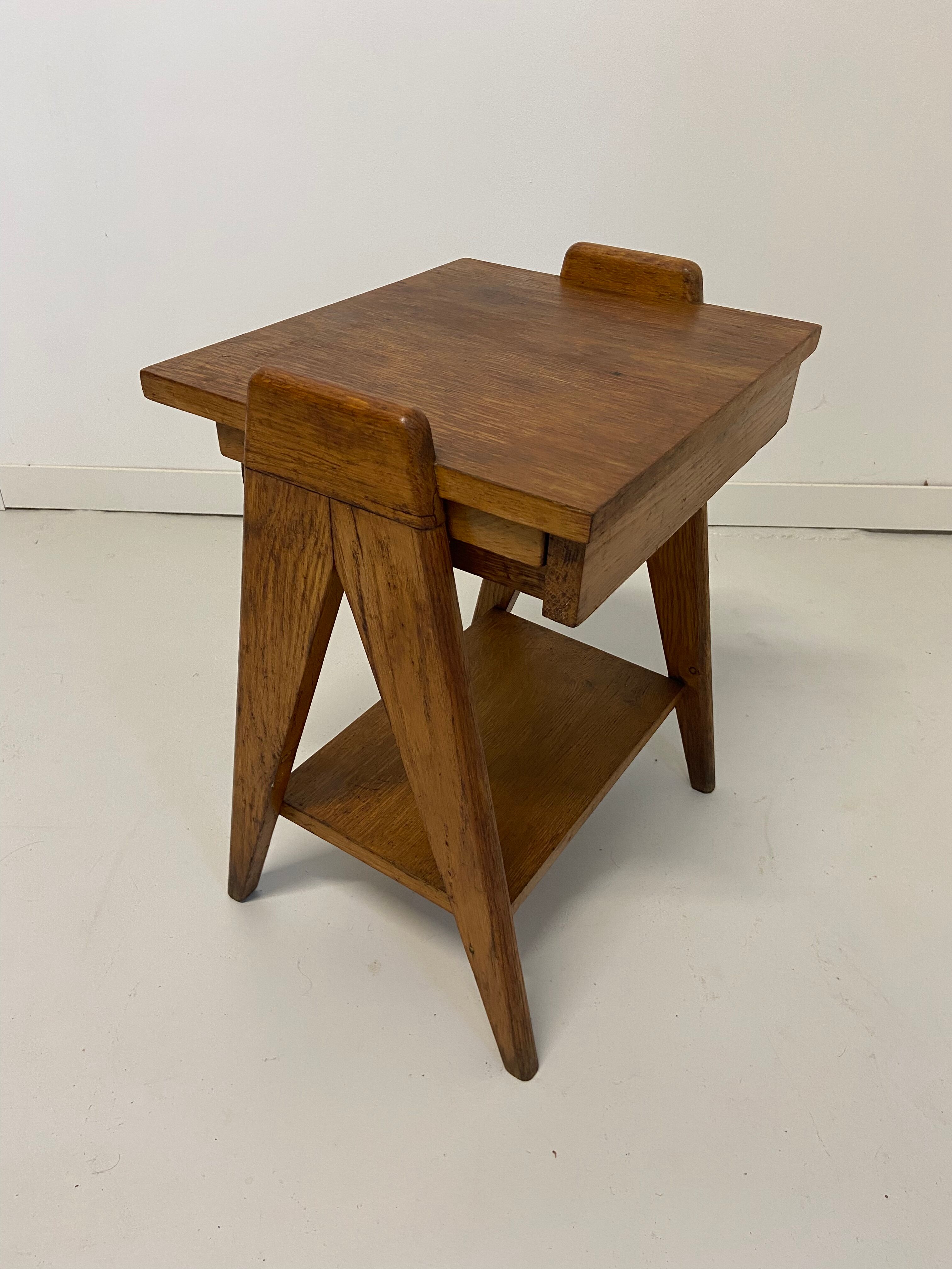 Oak bedside foot compass