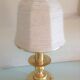 Lampe en laiton brossé et abat jour en laine  ecru  vintage années 70