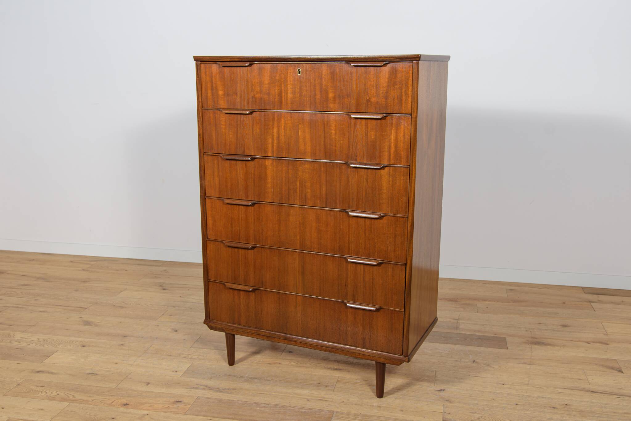 Commode en teck du milieu du siècle, Danemark, années 1960