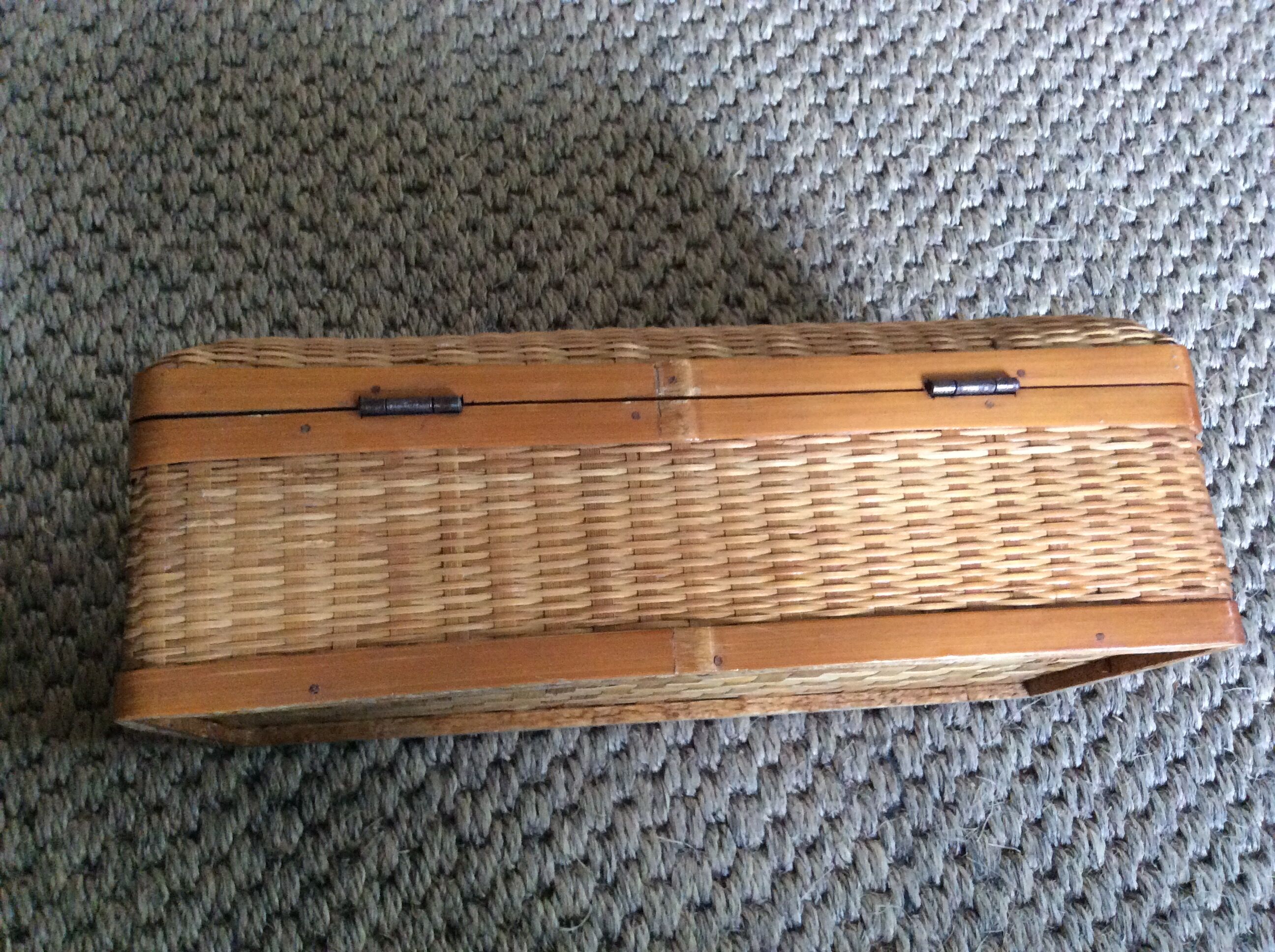 Rattan box