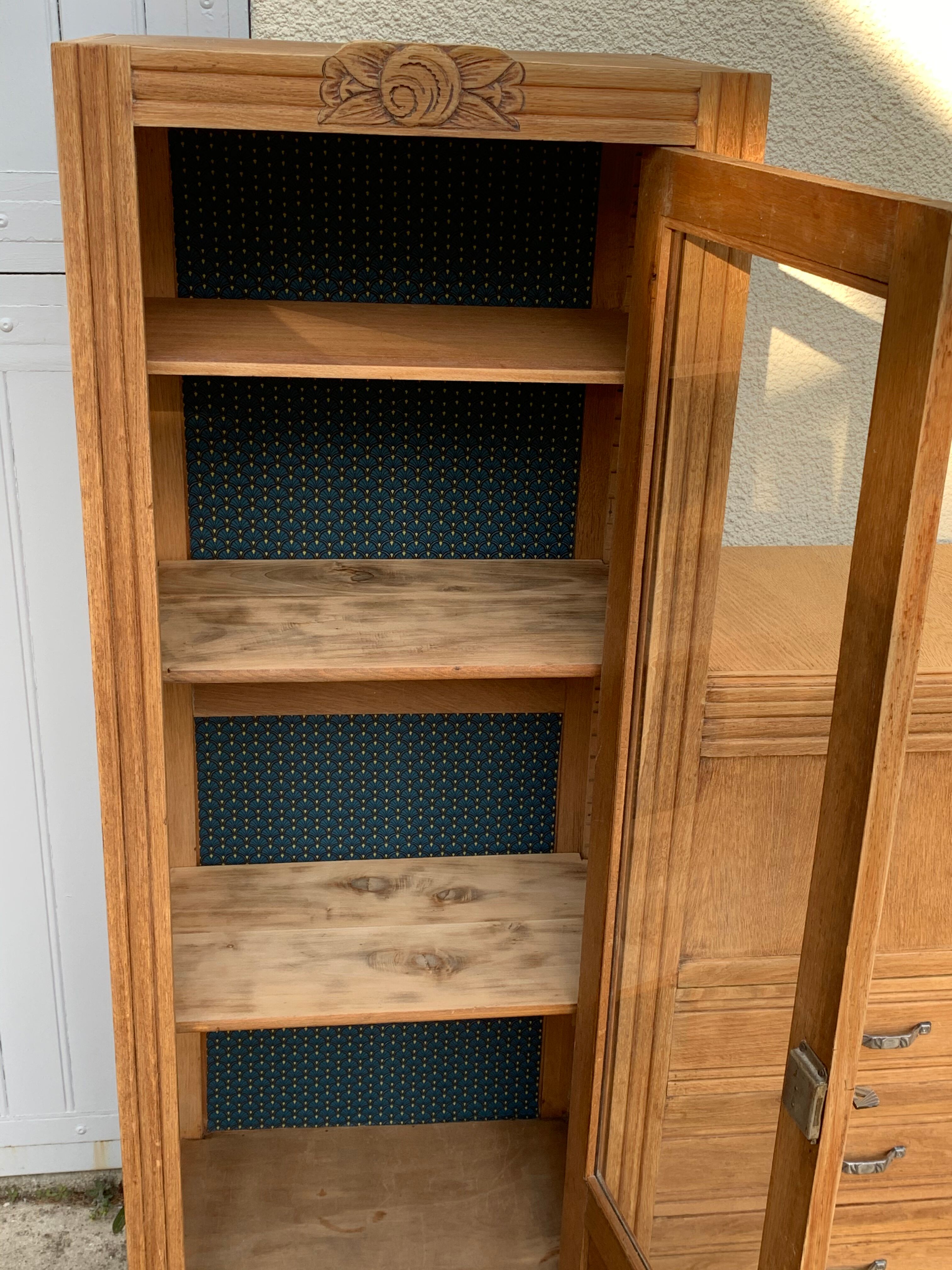 Art Deco asymmetrical glass Parisian wardrobe 1930