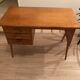 Bureau vintage pieds compas