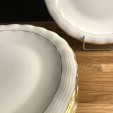 6 assiettes plates en porcelaine de Limoges signé P.Dessagne en très bon ét