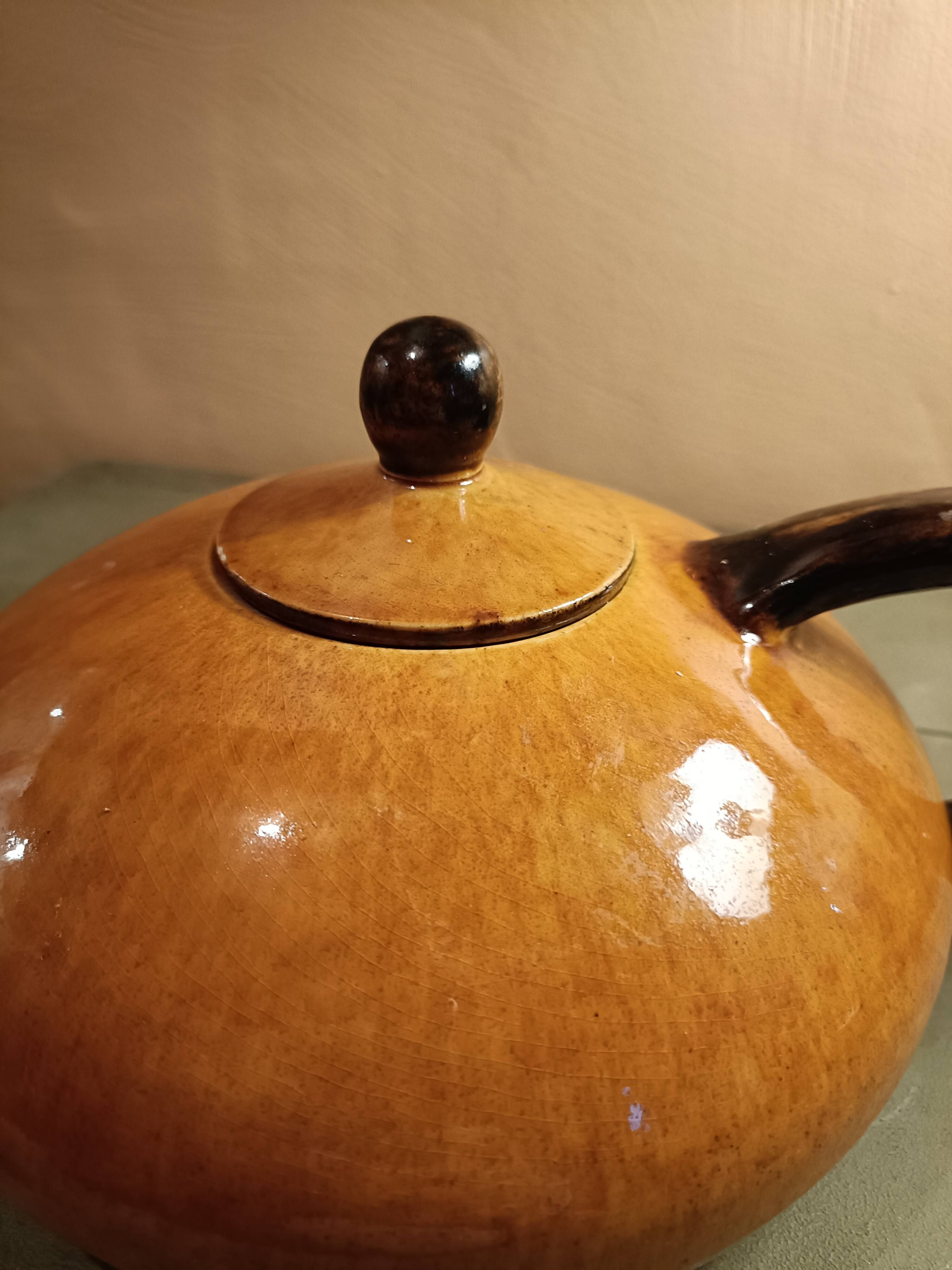 Glazed earthenware teapot Dieulefit