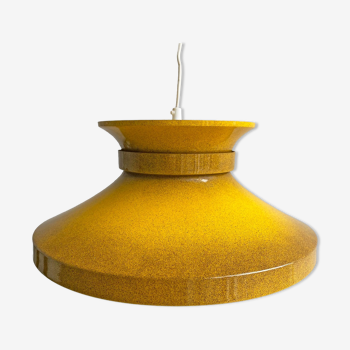 Suspension jaune de Carl Thore, Granhaga