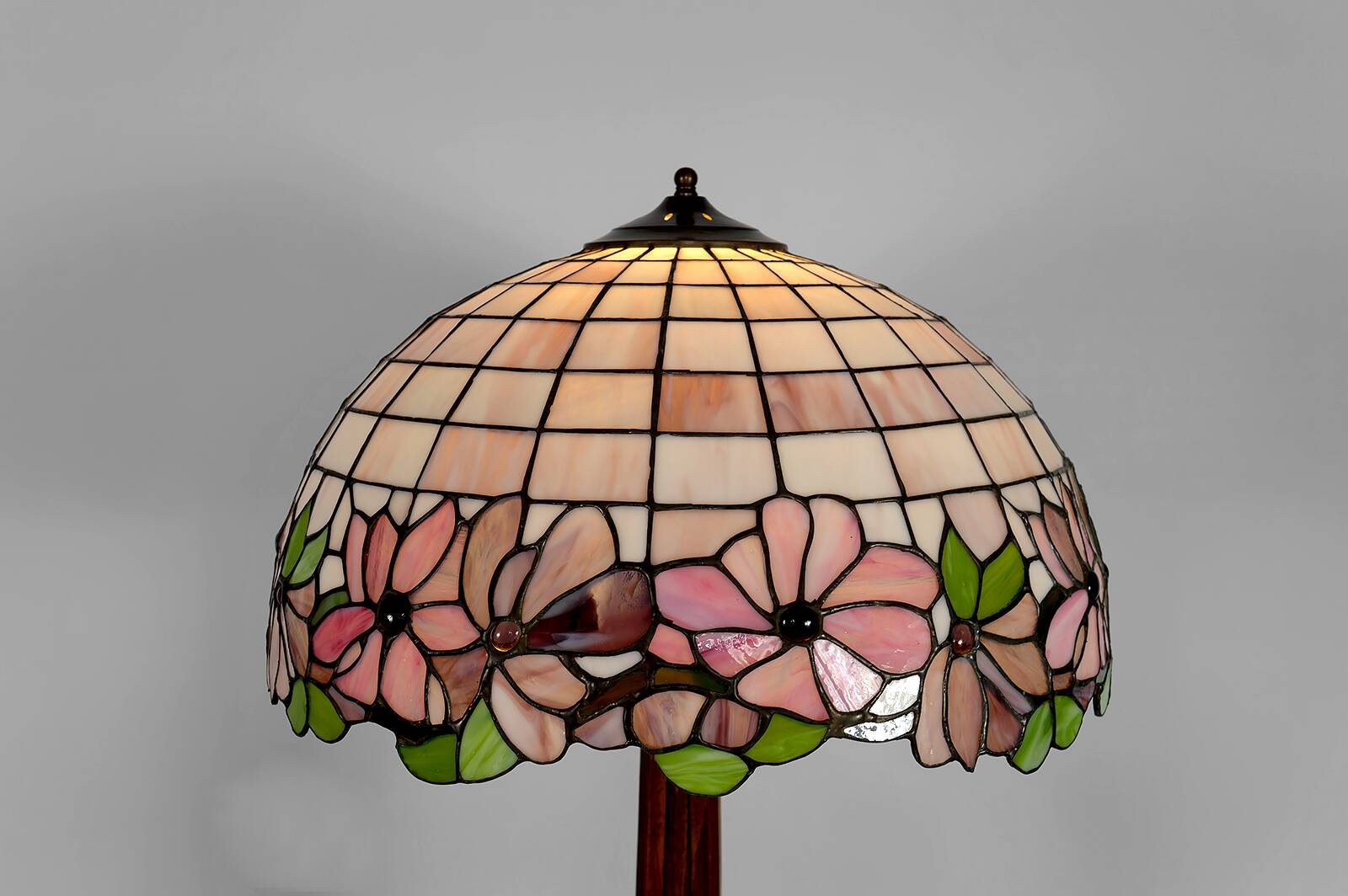Important lampadaire arts & crafts, circa 1920