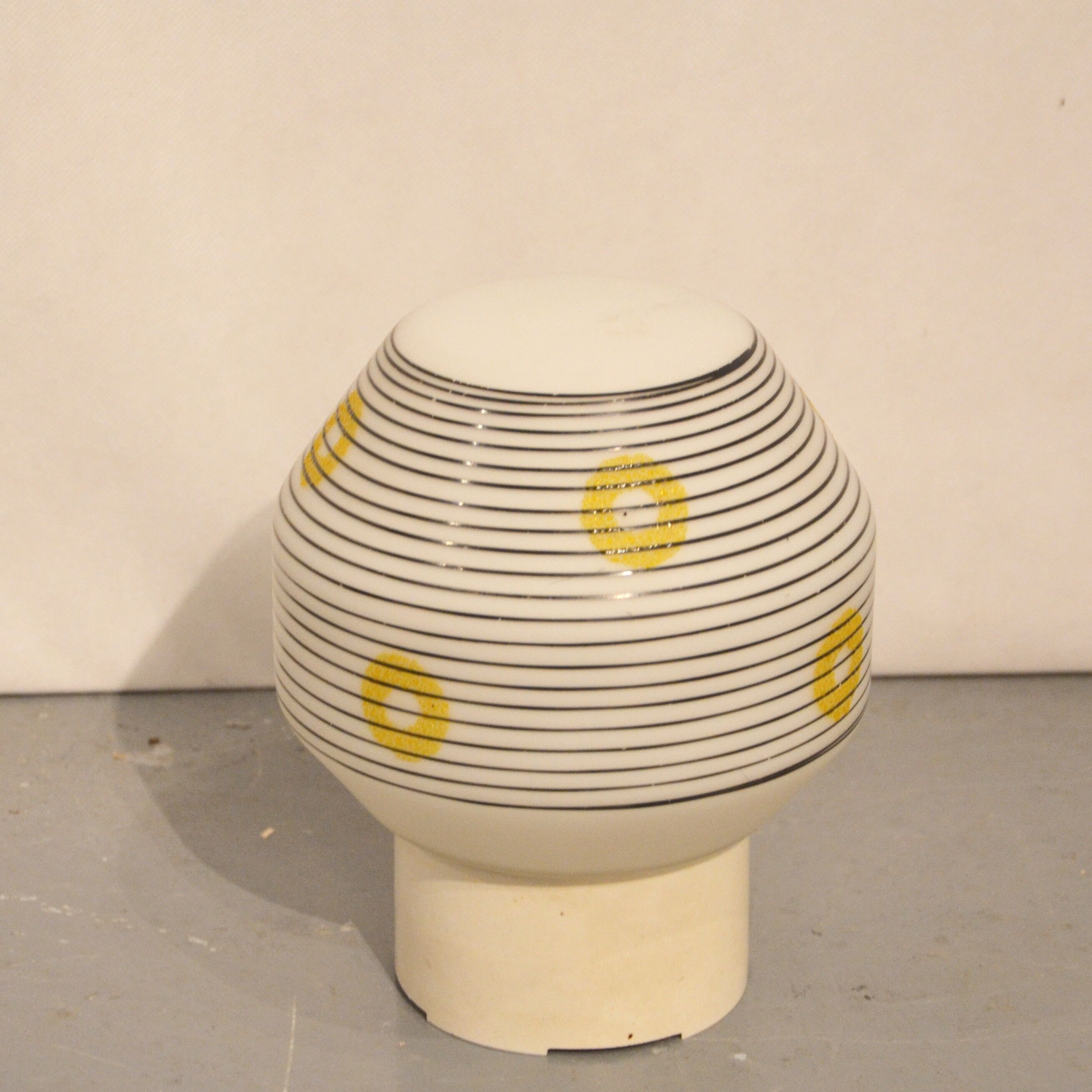 Ceiling light lamp ball 60 years