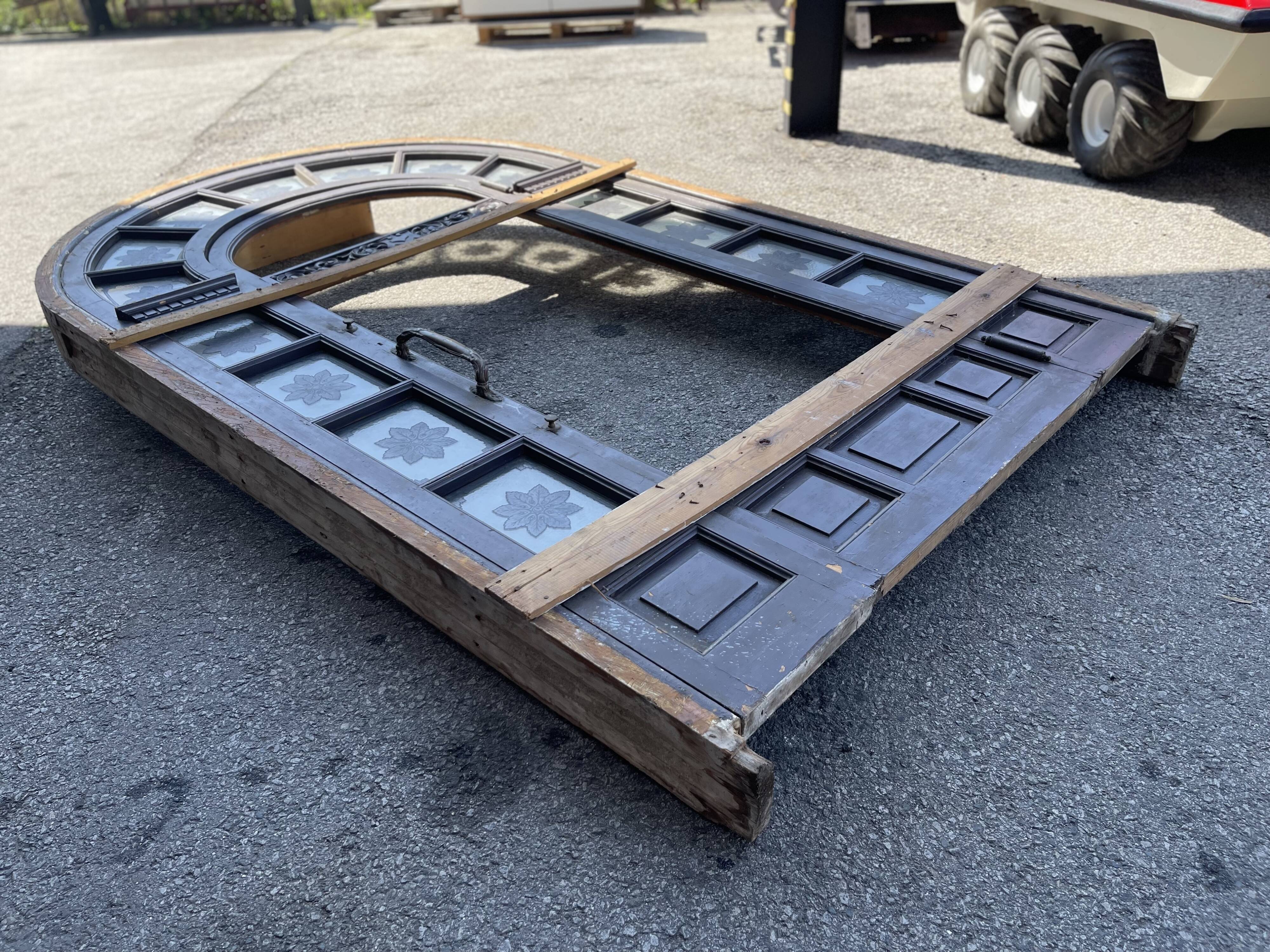 Porte d’entrée verrière banque 1910