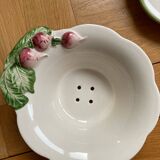Fg Radish Barbotine Drainer Bowl
