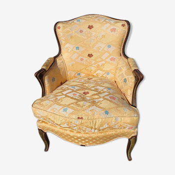 Bergere Louis XV painted armchair with removable cushion