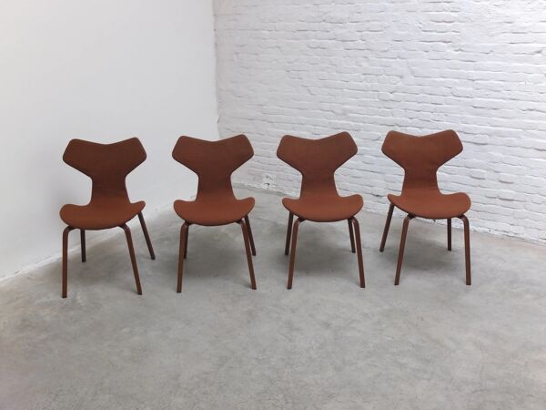 Ensemble rare de 4 chaises 'Grand Prix' en première édition par Arne Jacobsen pour Fritz Hansen, 1959