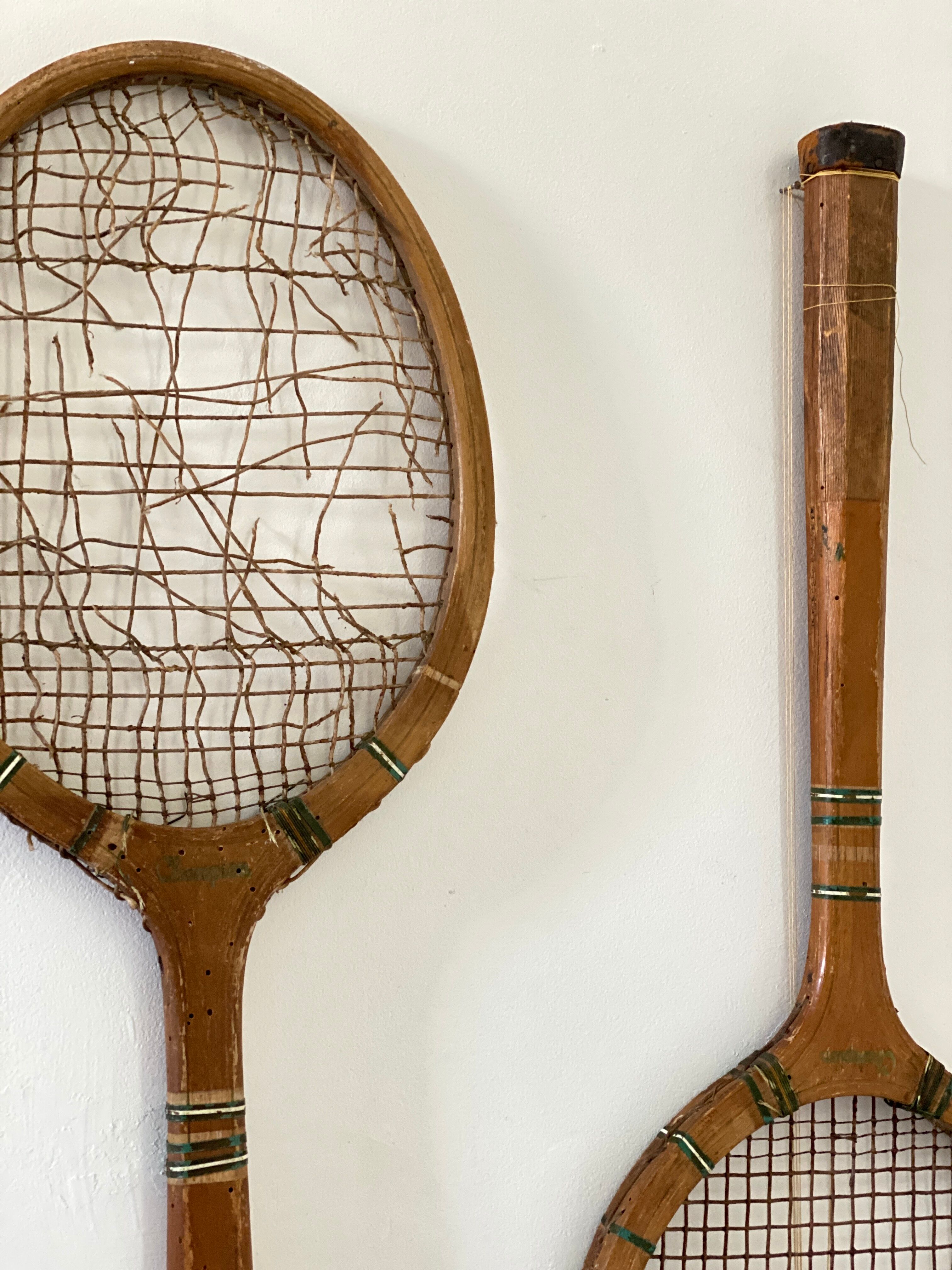 Ancienne paire de raquette de tennis vintage