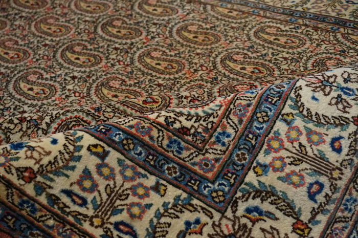 Ghoum carpet from Iran (boteh design) mid-20th century 135x215cm