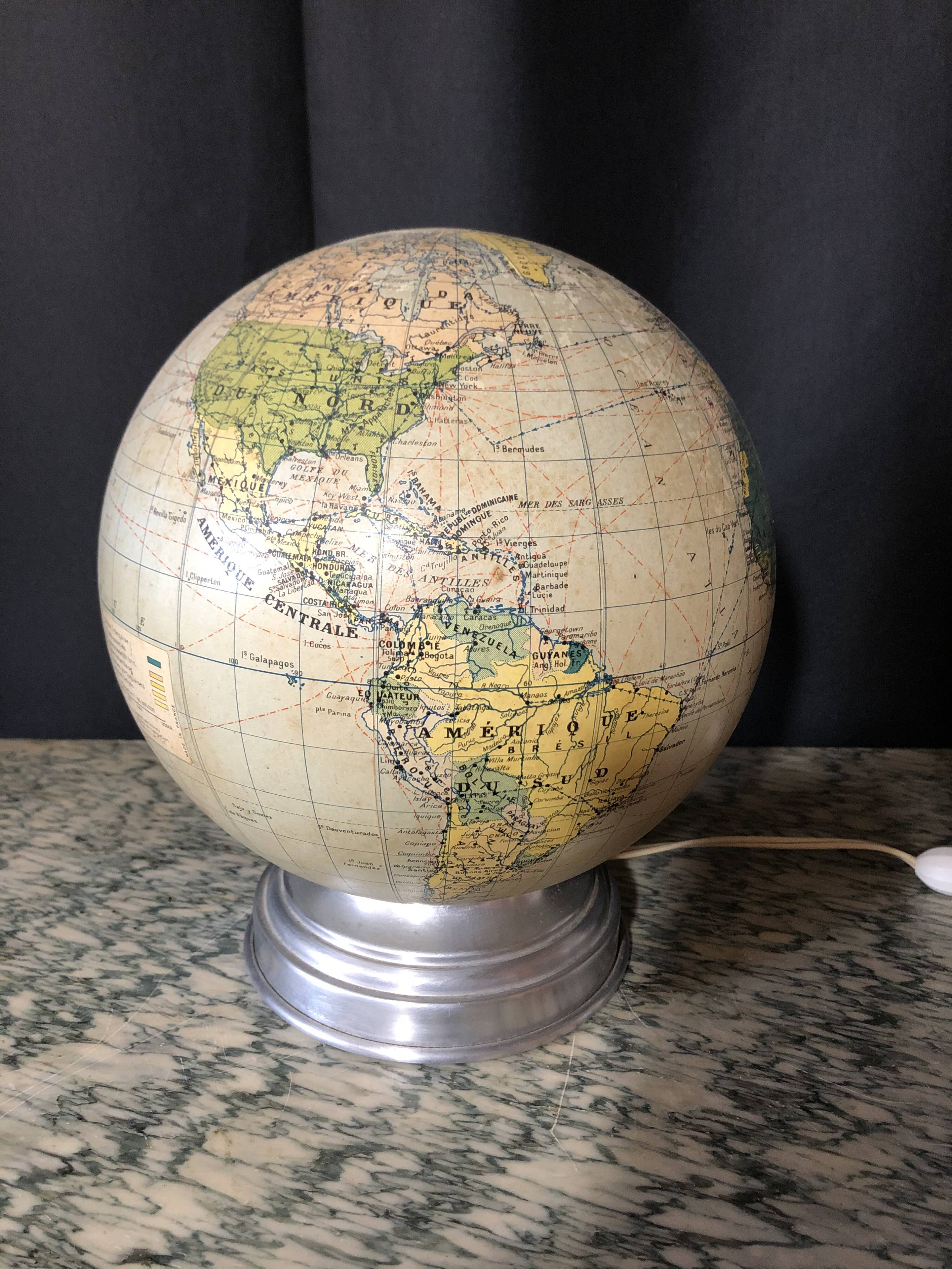 Light Earth globe Perrina glass