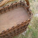 Rattan bottle bar with handle