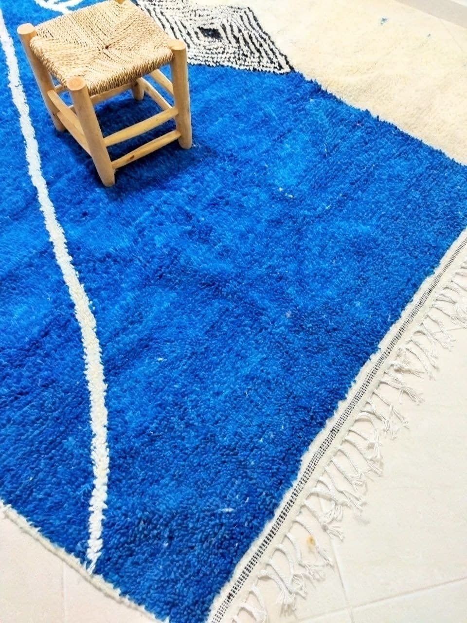 Tapis berbère marocain bleu 307 x 204cm