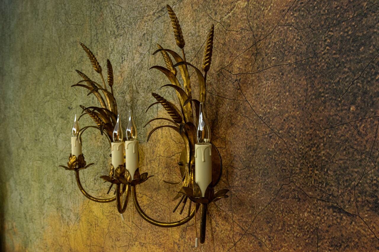 Pair of Hollywood Regency Style Gilt Metal Double-Arm Wheat Sconces, 1970s