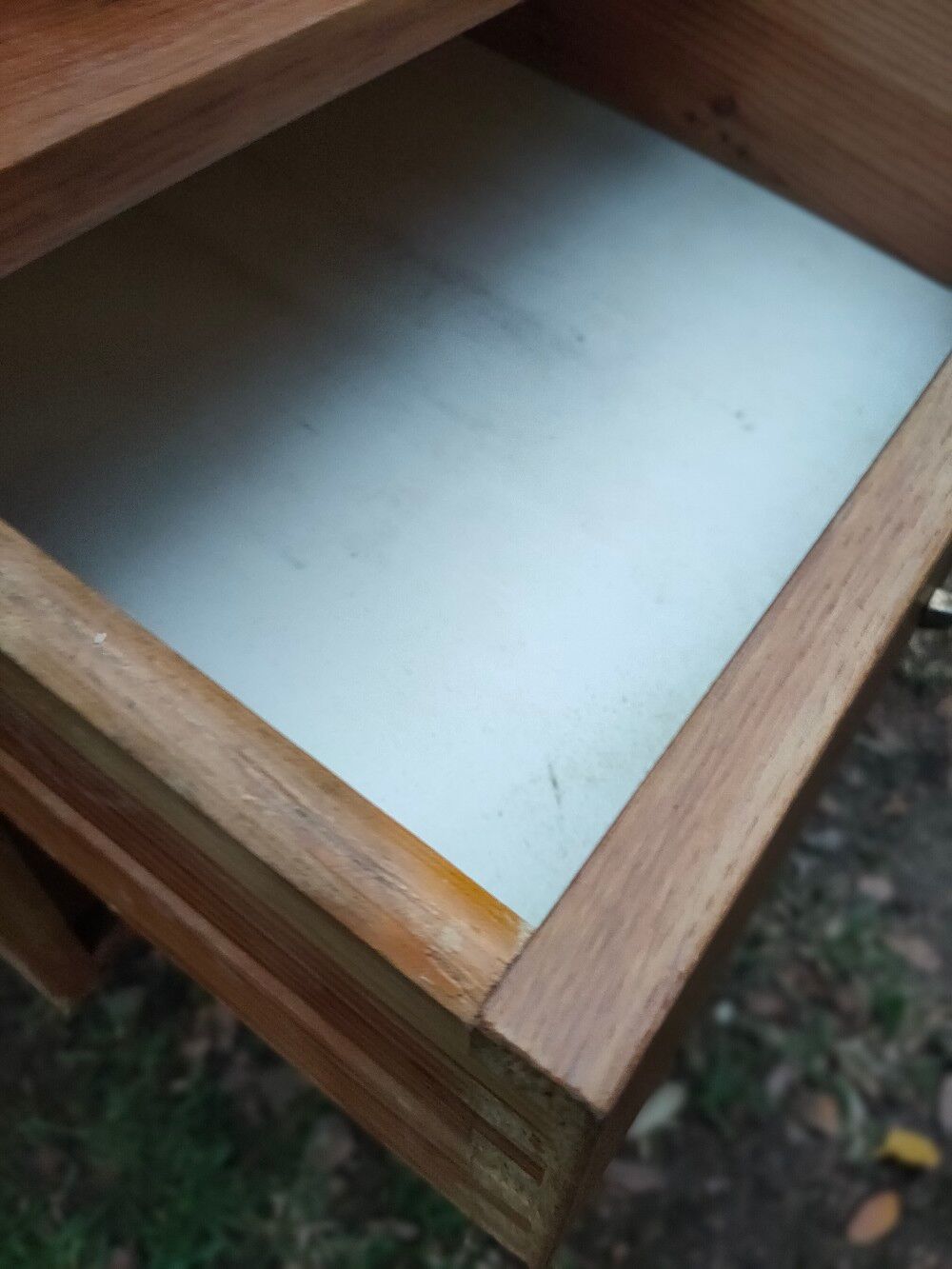Bureau vintage en chêne clair