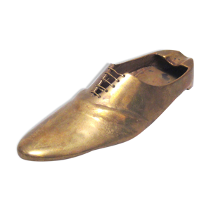 cendrier soulier Richelieu