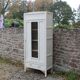 Armoire vitrée parisienne vaisselier vintage