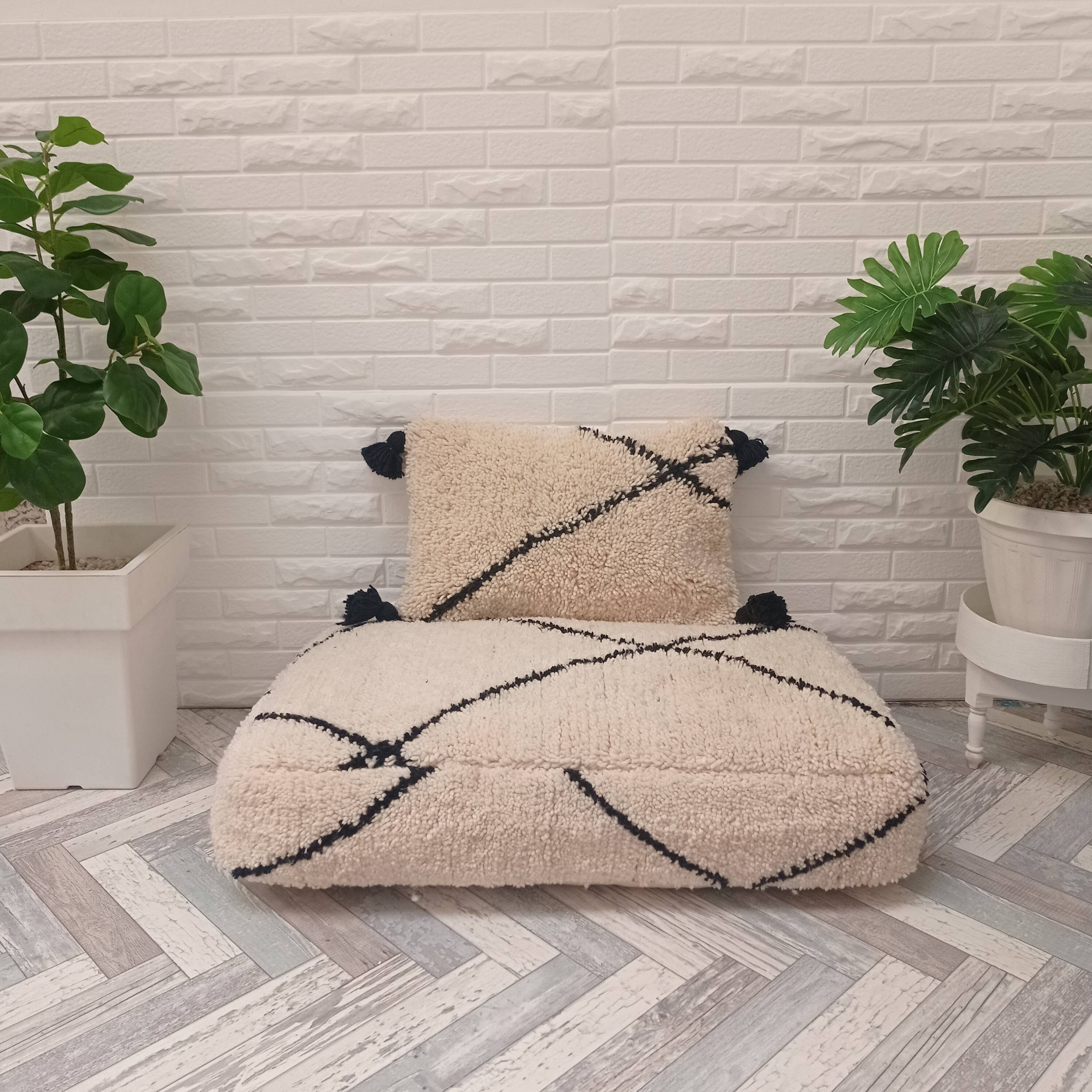 Pouf  berbère fait main en laine