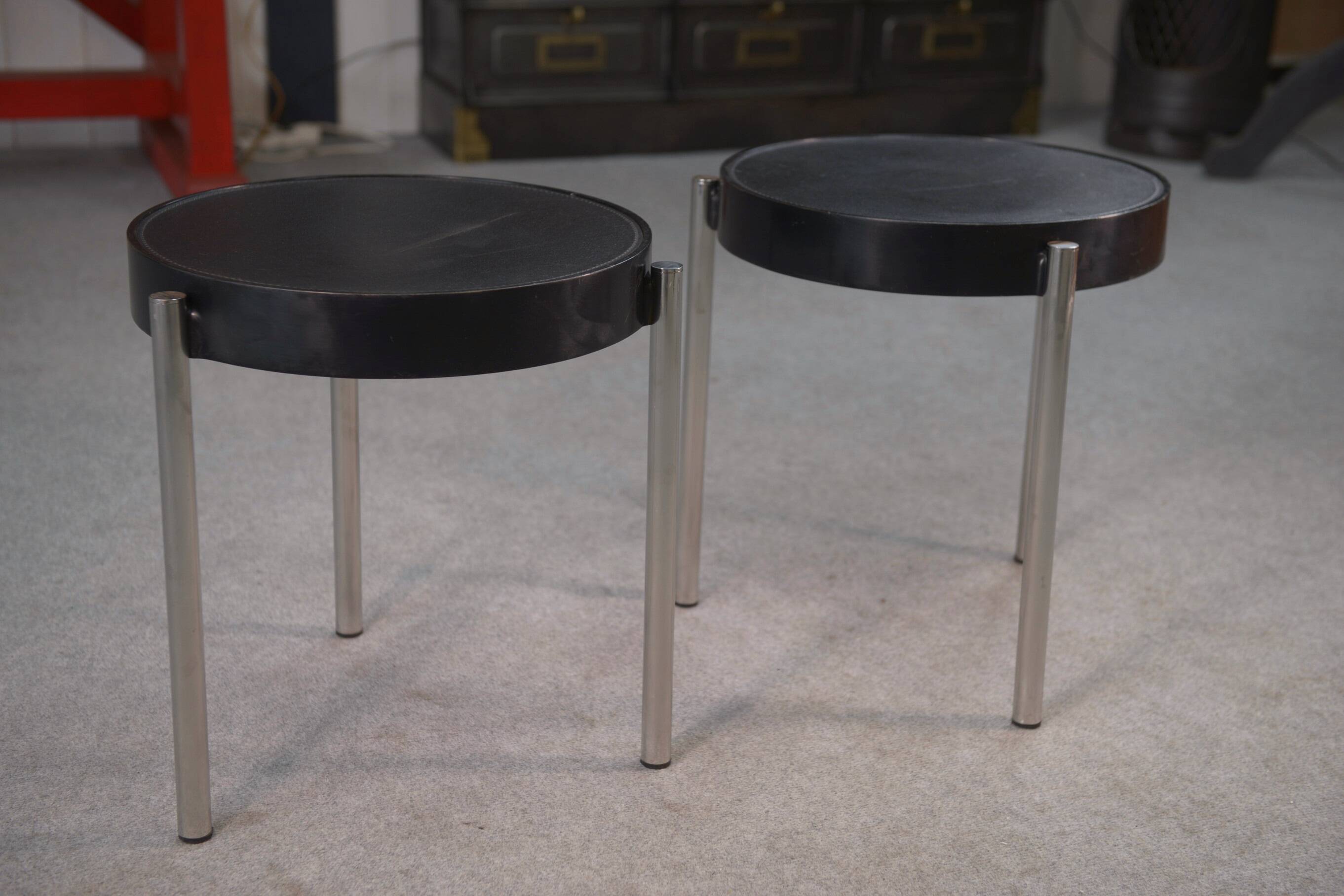 Pair of side tables by Tavolino Brighella for Zanotta 1980s