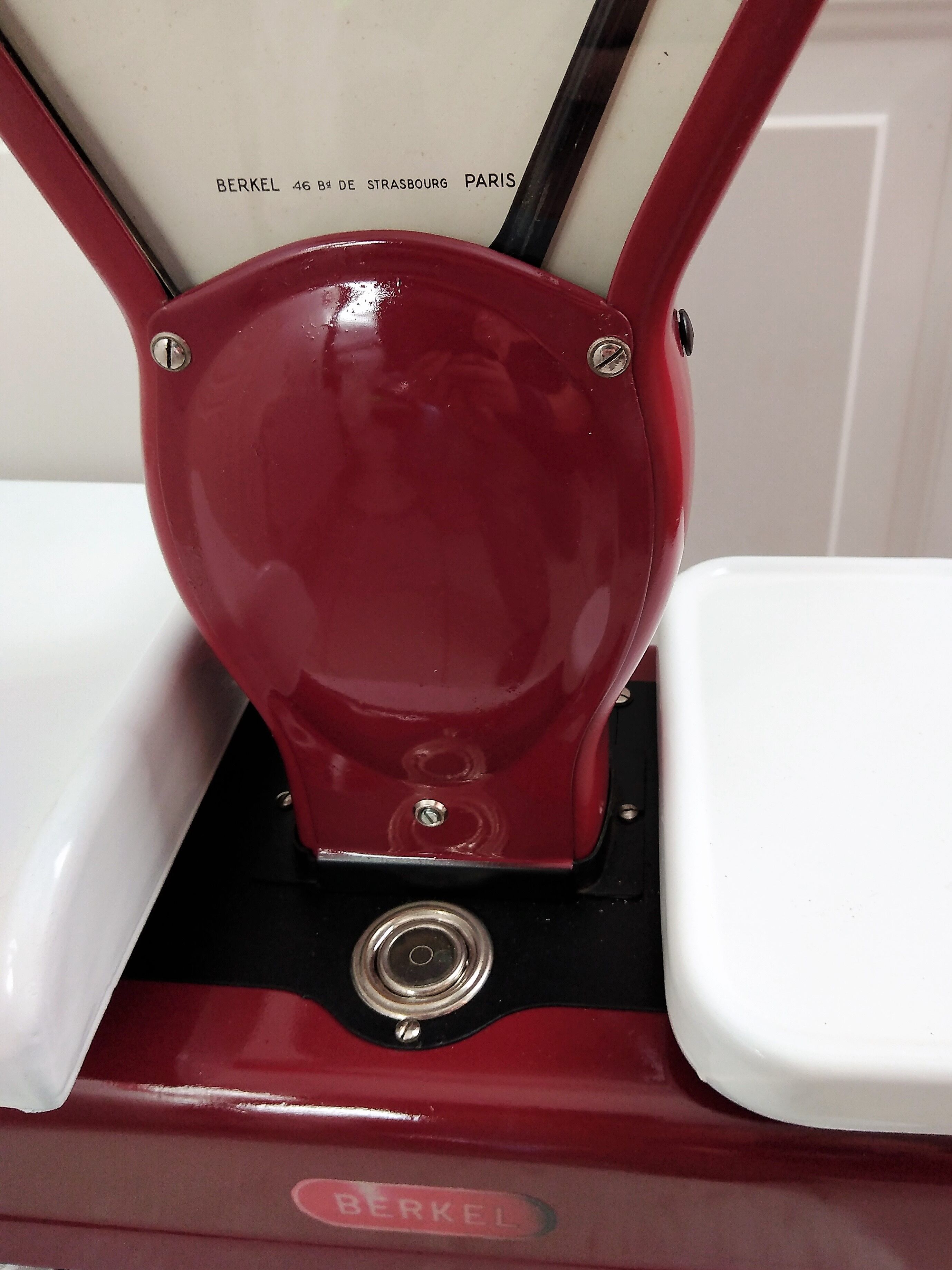 Ancienne balance de boucher Berkel