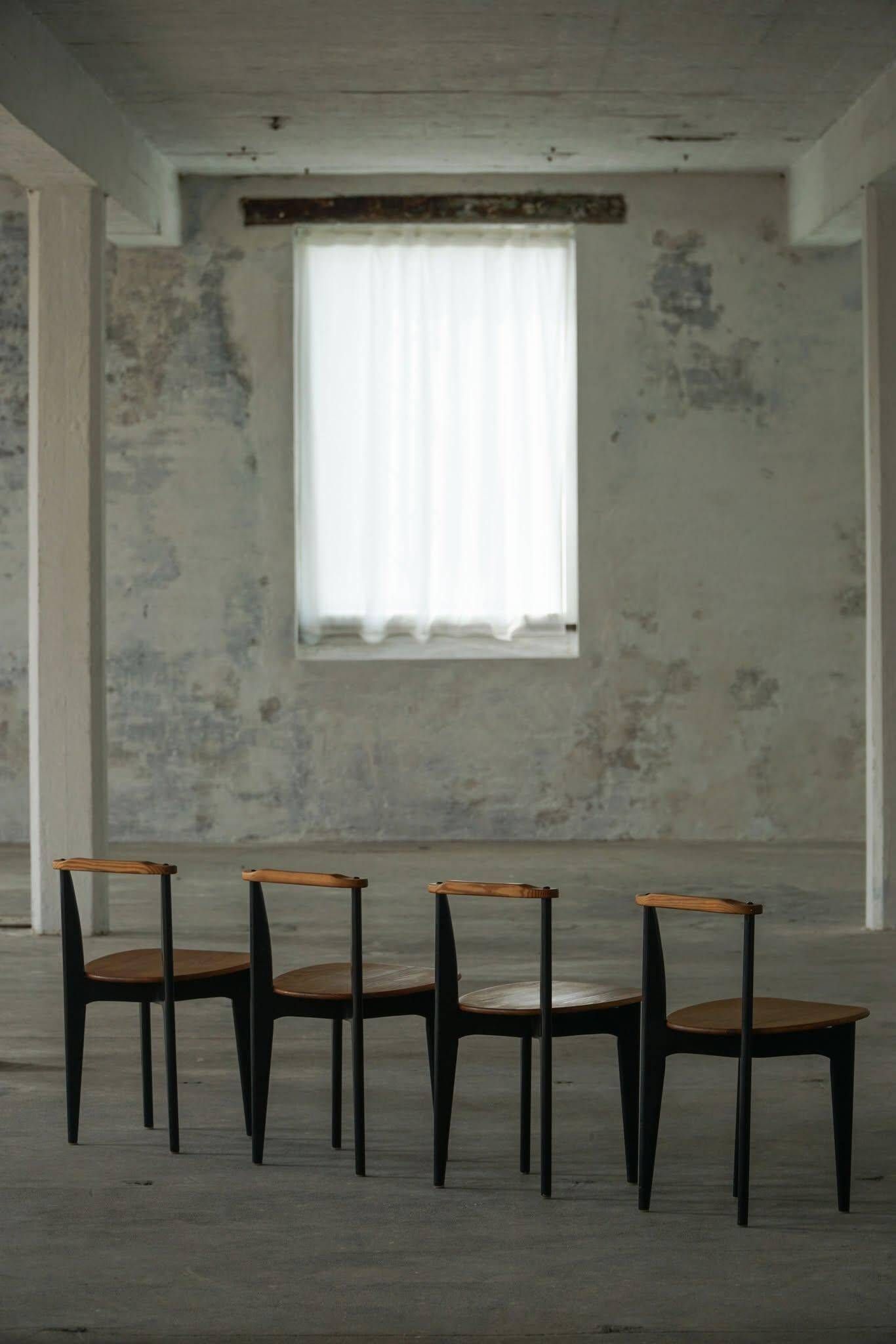 Set of 4 'Thema' chairs in pine by Yngve Ekström, Swedese, Modern Swedish, 1954