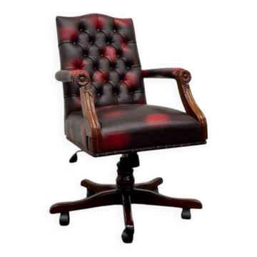 Classic English Chesterfield Office Chair in Oxblood Red
