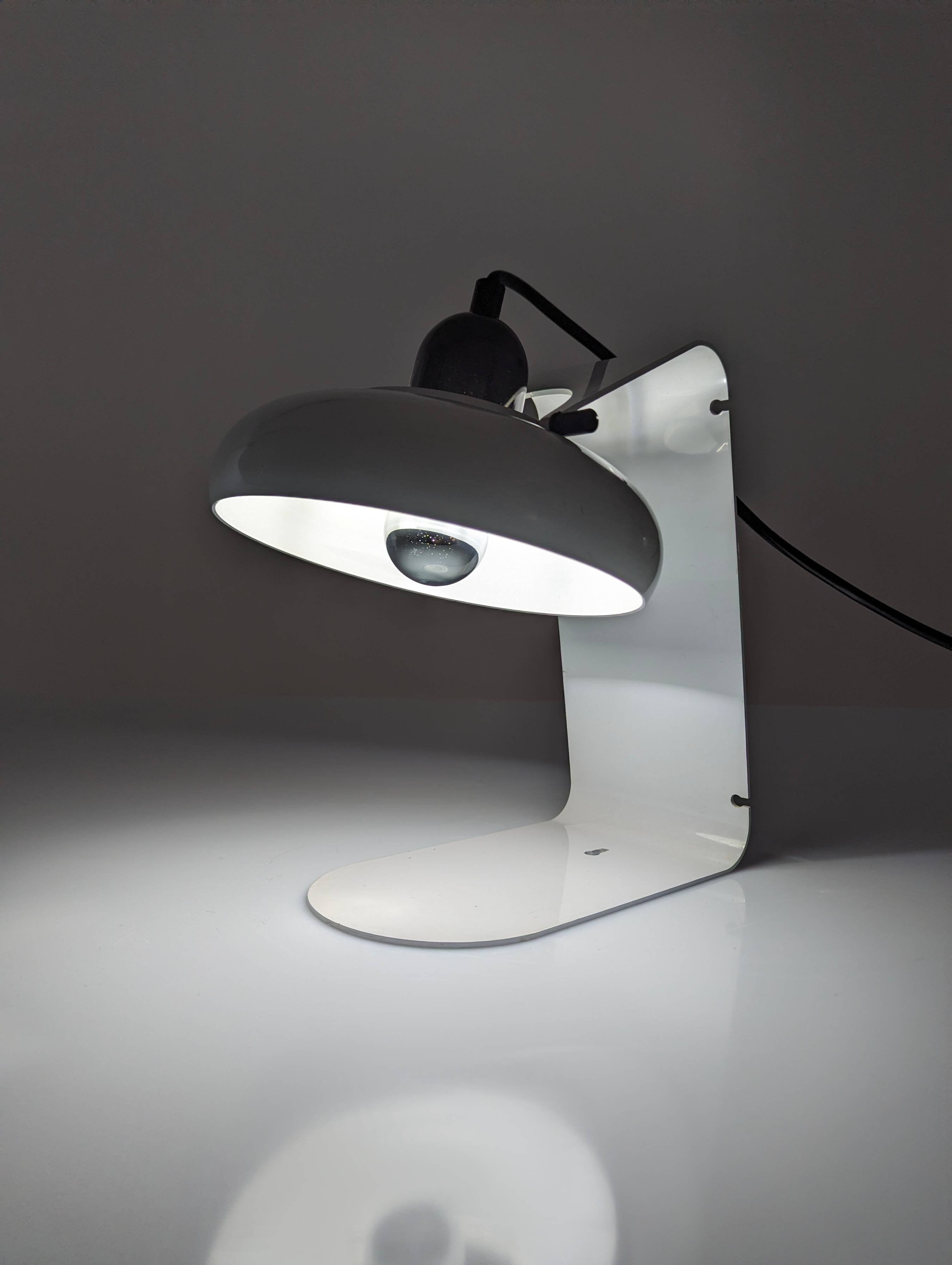 Postmodern table or wall lamp by Stilnovo