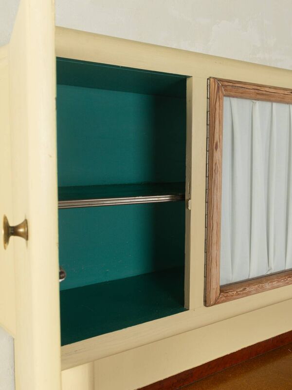 Armoire de cuisine Art Déco des années 1920