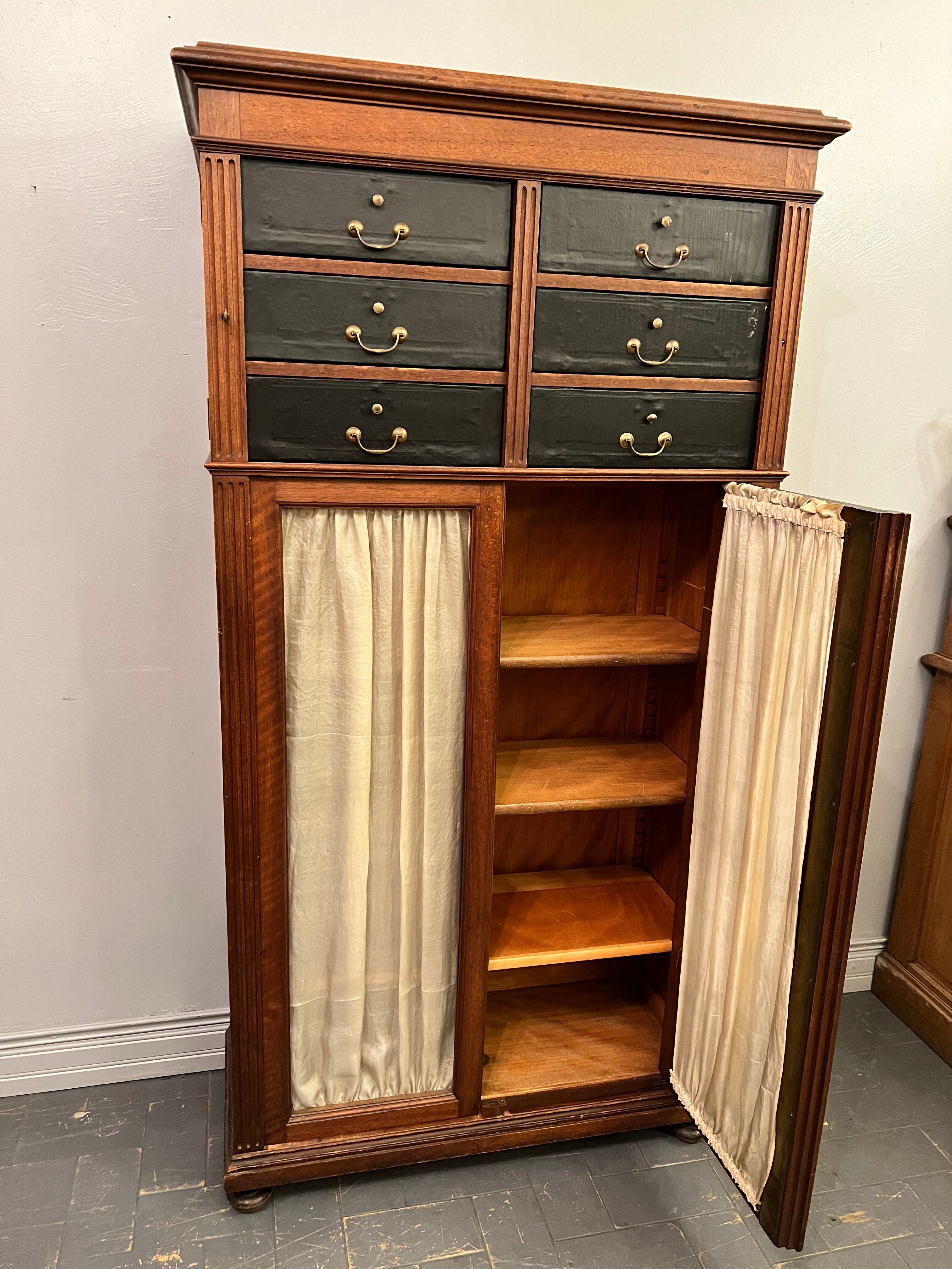 Notary furniture early XX th